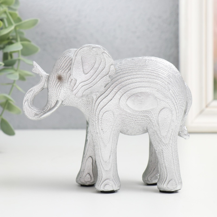 Фигурка Elephant